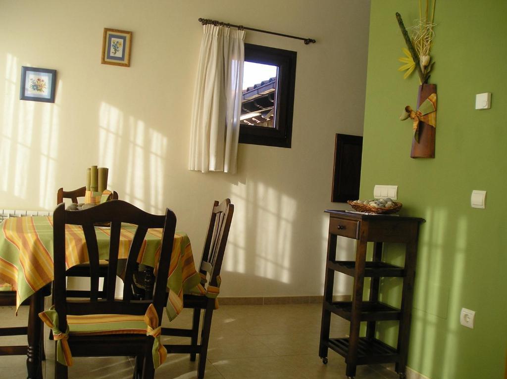 Apartamentos Rurales Obaya Villaviciosa  Rum bild