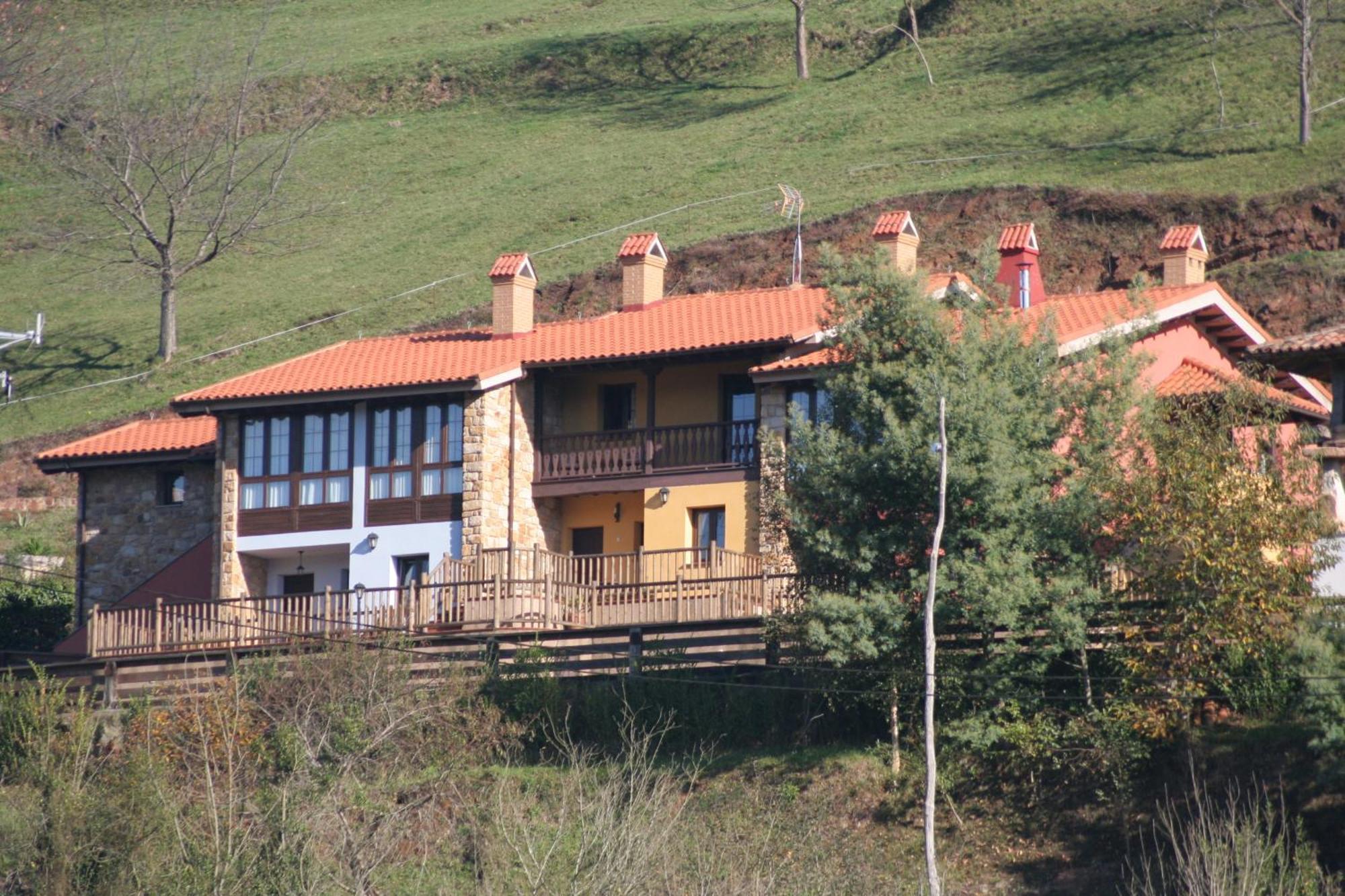 Apartamentos Rurales Obaya Villaviciosa  Exteriör bild